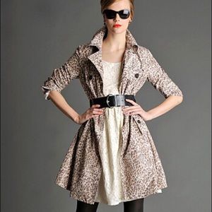 Banana Republic Mad Men Leopard Print Trench Large